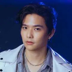 Thanat Lowkhunsombat