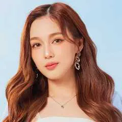 Love Pattranite Limpatiyakorn