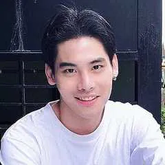 Tiiw Nararat Chaowiwat